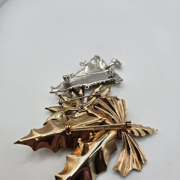 VTG Broch 3PC Set Christmas Poinsettia Tree Mistletoe Holiday Jolly Joy Gift - Picture 11 of 15